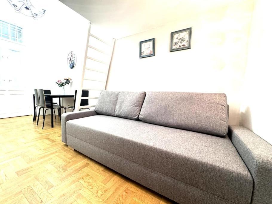 F2 Ultra Central Danube Loft Budapest Kültér fotó